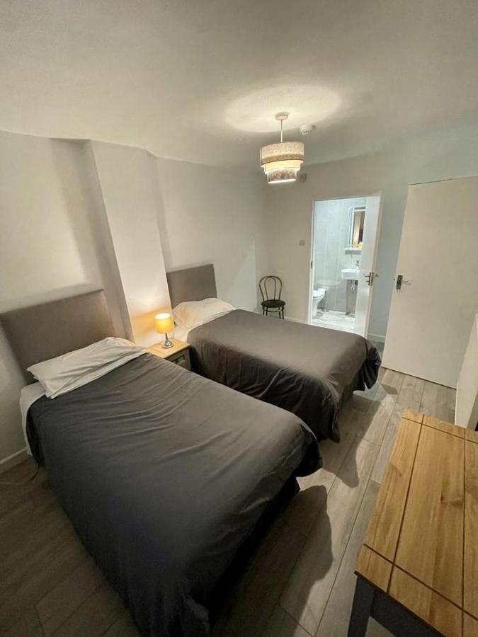 Top Twenty Bed And Breakfast Windsor Eksteriør bilde